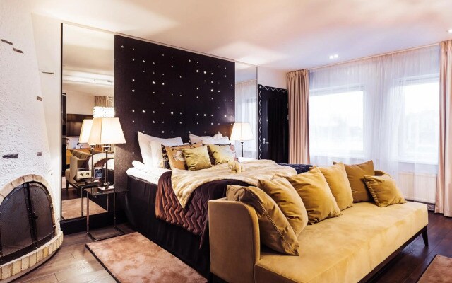 Arctic Light Hotel