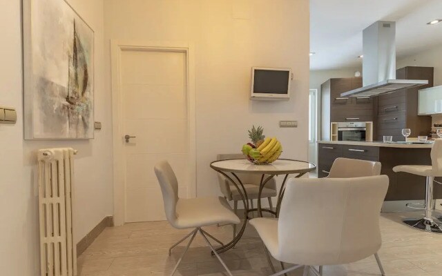Living4Malaga Granada Supreme