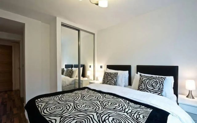 Dreamhouse Apartments Manchester City West