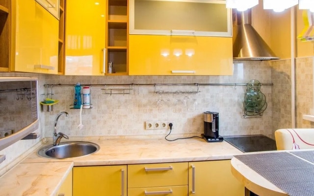 Apartment on Okeanskiy prospect 101