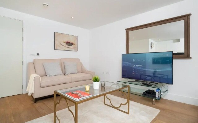 NEW 2 Bedr 3 Beds 2,5 Bath COVENT GARDEN
