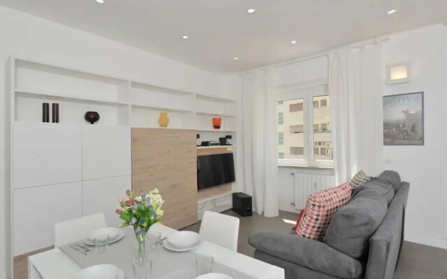 Bright and Beautiful 1 bed Flat in Lovely Area