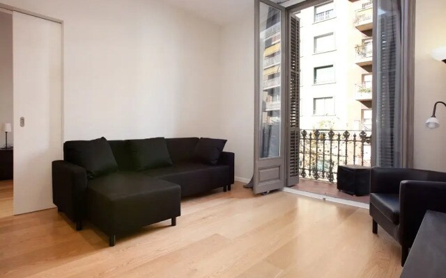 Spacious and Modern Apartment