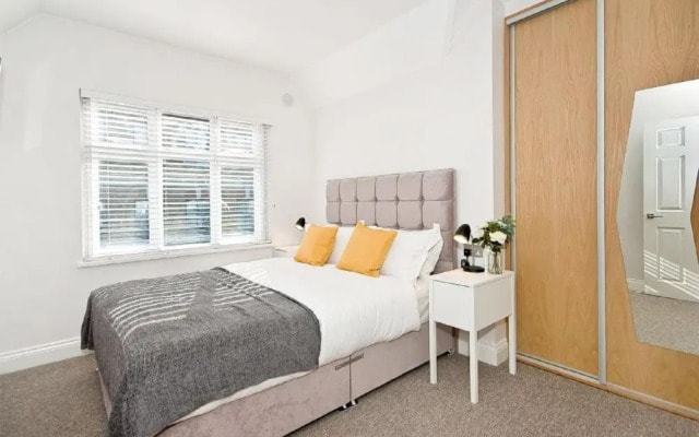 F6 Greek Street by City Living London