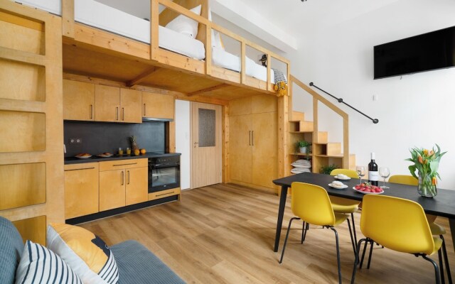 Urban Loft Apartment