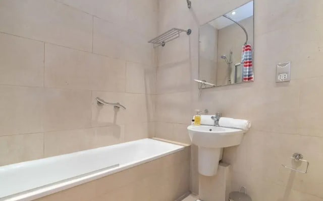 Linking World Luxury Serviced Apartments