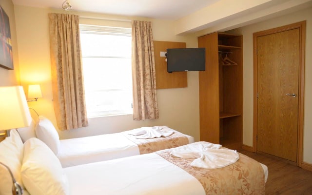 Kings Cross Inn Hotel