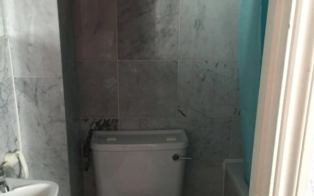 Anwar House