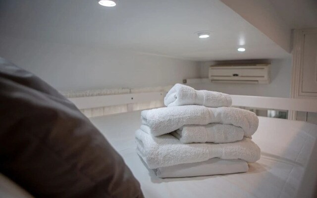 1bed Studio in the Heart of Madrid, 2mins to Metro