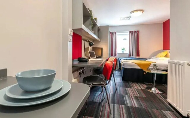Student Only Clarendon Street