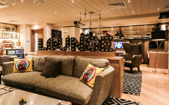 Hub By Premier Inn London Westminster - Saint James' Park