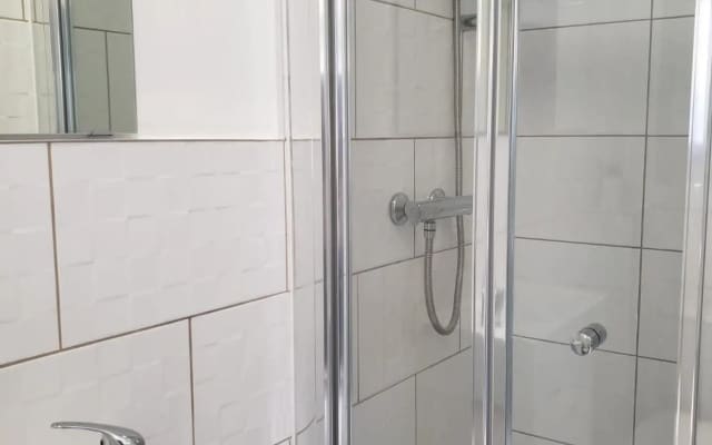 Spacious Single Room