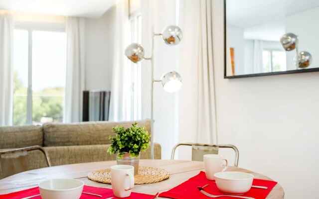 UD Rambla Suites & Pool 23 (1BR)