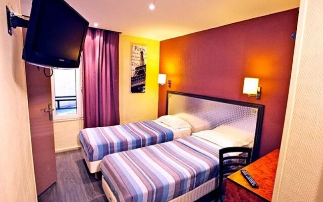 Plug Inn Boutique Hostel
