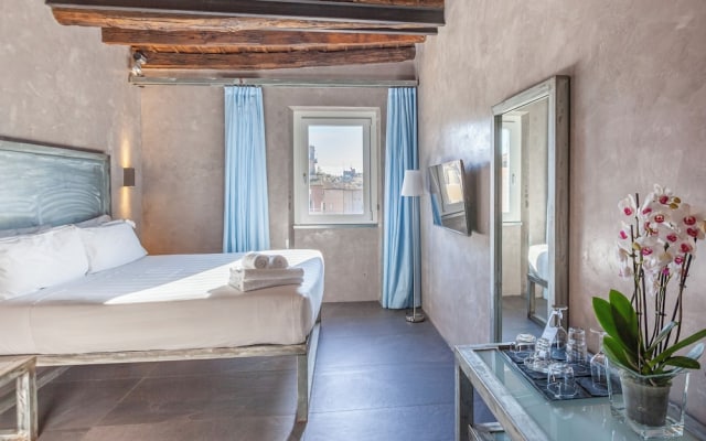 Campo De' Fiori 27 Suite Rome