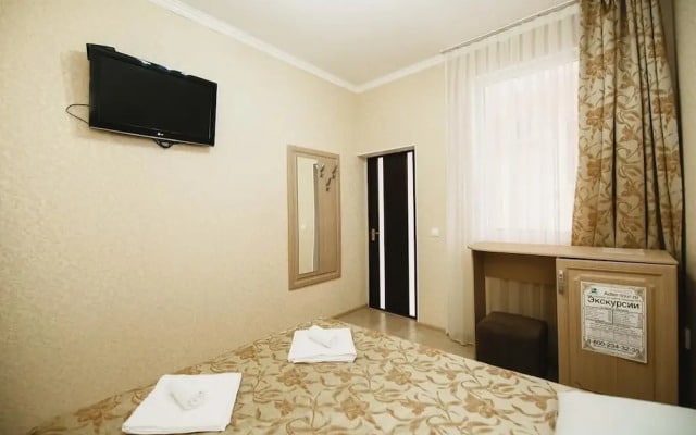 Marta 2 Hotel