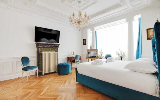 Luxurious Flat - 4bd/8p - Arc de Triomphe
