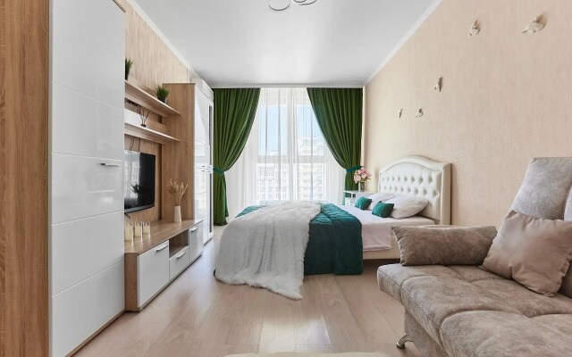 Bright new apartment in the very Center