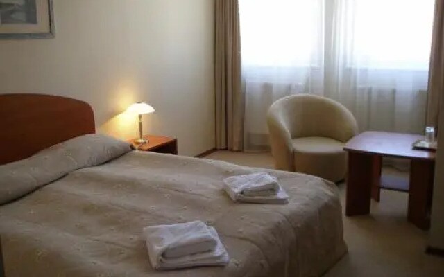 Deims Hotel