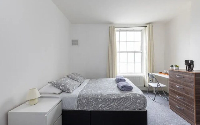 Tower Bridge Accommodation - 22