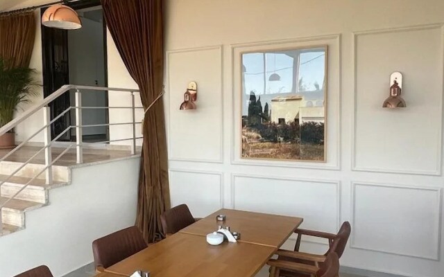 Royalova Hotel