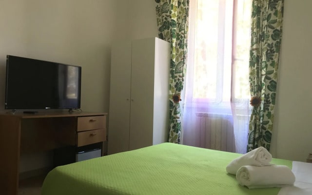 Giuly GuestHouse