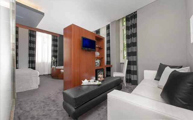 Metropolis - Hotel di Charme