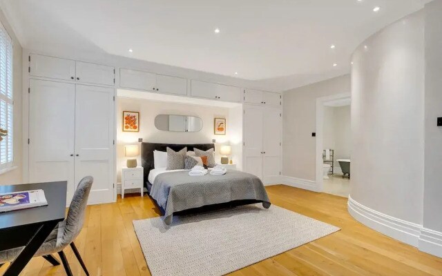 Belgravia Luxe 4bed Mews With Roof Terrace