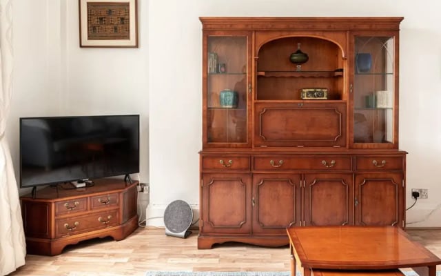 Chestnut Blossom 1 Bedroom in Kensington
