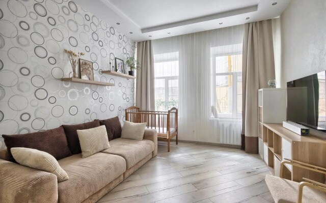 MyHome YourHome (МайХоум ЙоХоум) на переулке Пирогова