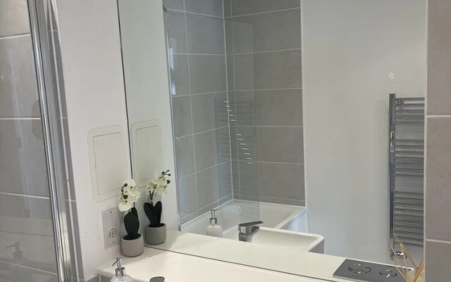Beautiful 2-bed Apartment in London
