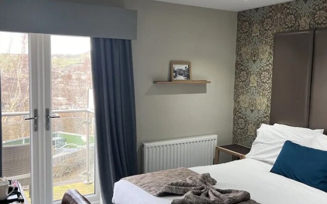 The New Hobbit Hotel Rooms