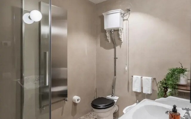 Varoter Design Venetian Studio