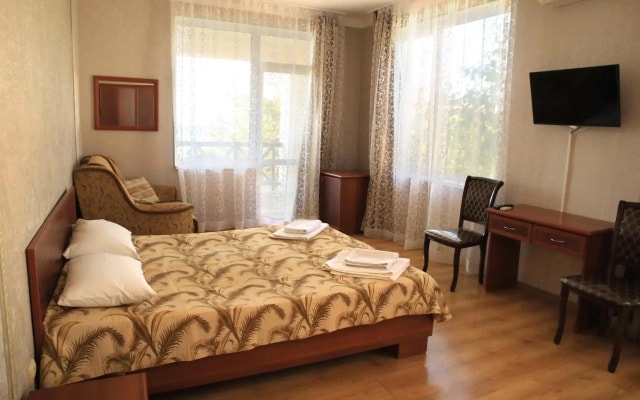 Яркий берег