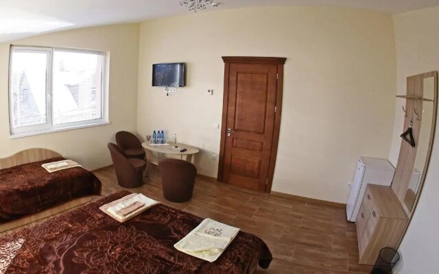 Juro Guest House