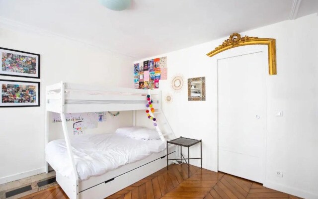 Veeve - Chic By Bonne-Nouvelle