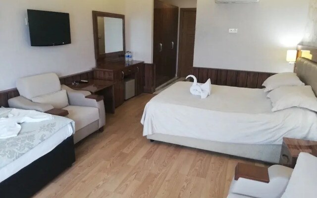 Karam Hotel