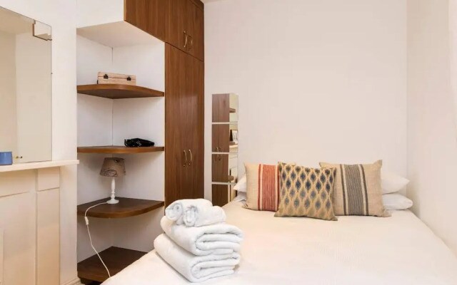 2-bed Flat in Paddington Near Hyde Park