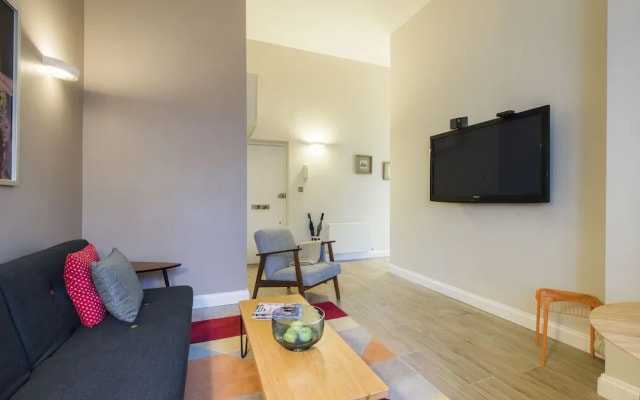 Westbourne Gardens by Lime Street