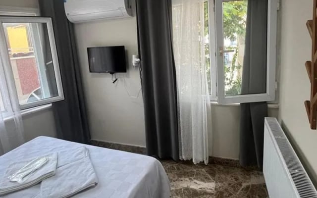 Buyukada Carsi Pansiyon