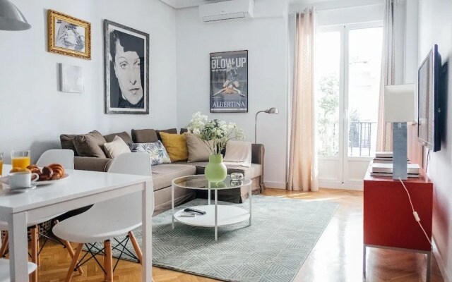 Iakai Homes Antonioni