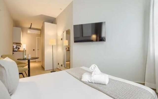 Dobo Madrid Murillo