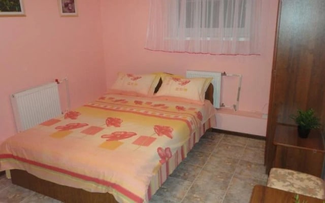 Guest House On Obshchinnaya 56