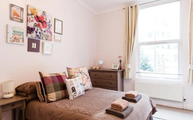 Spacious Comfy 2br Flat