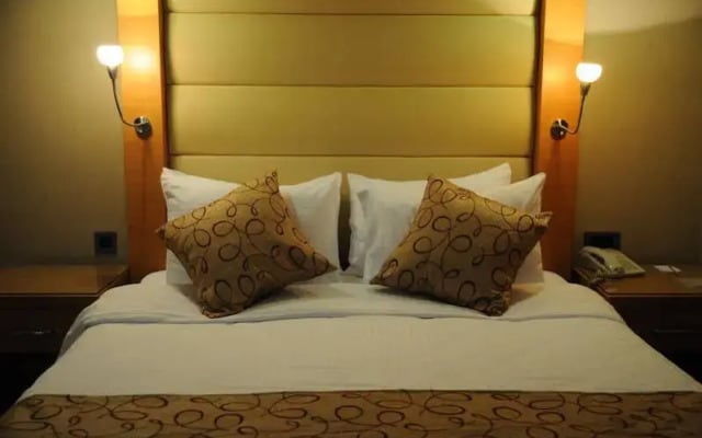 Economic Star Hotel