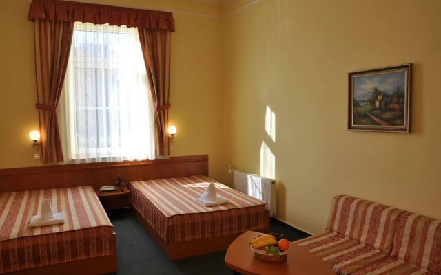 Hotel Nikolas