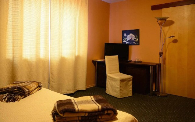 ABC Hotel