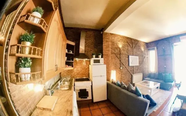 Lollipop Flats Plaza Mayor Suite
