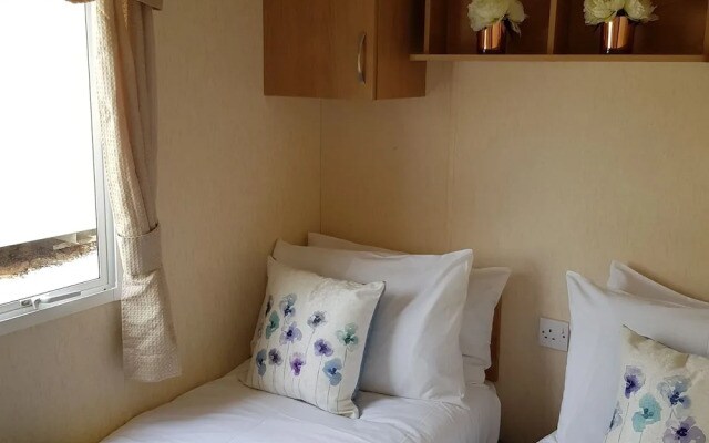 Pitch & Canvas - Self Catering at Broad Oak Farm