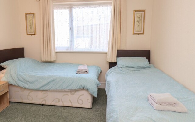 Sunnyside Holiday Apartment 1